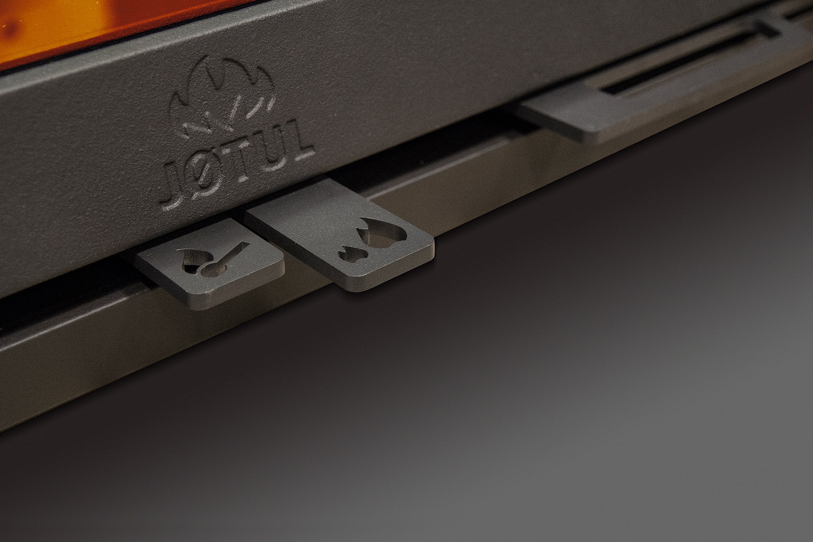 JØTUL I 620 F | Wood inserts - Modern