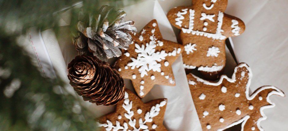 Gingerbread cookies under Christmas tree