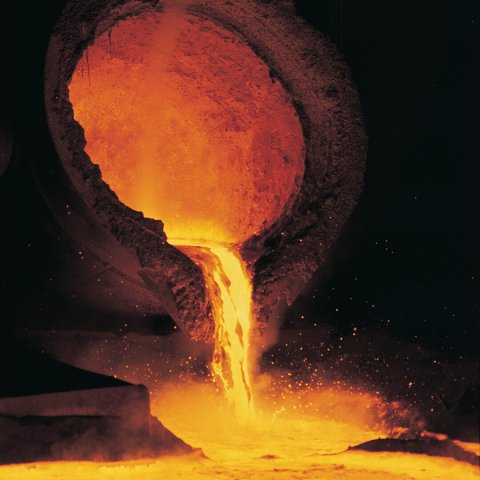 Jøtul factory that melts scrap iron